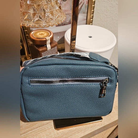 Quilted Blue Crossbody Bag with Patterned Strap and LV Lock n Key #307 - Picture 4 of 7